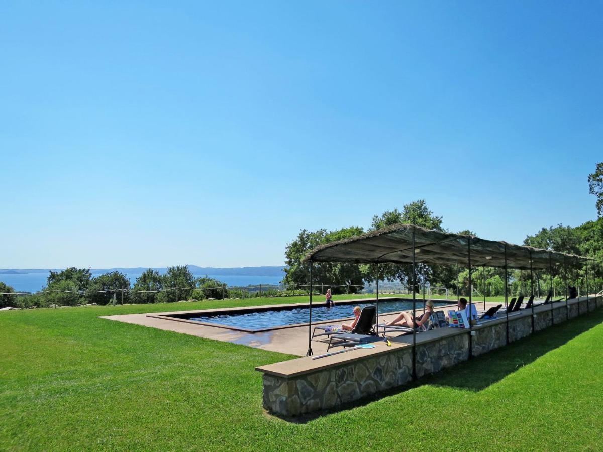 Holiday Home Il Podere Del Lago By Interhome Больсена Экстерьер фото